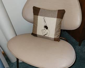 MCM chair - mint condition