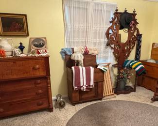 Linens, Signed Artwork