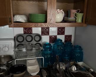 Kitchen items, utensils