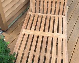 Very nice outdoor Deck lounger