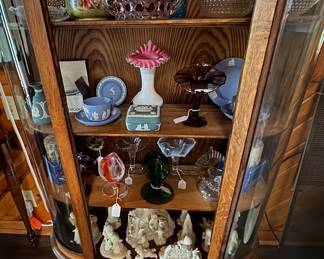 Antique China Cabinet Snow Babies. Wedgewood, ……