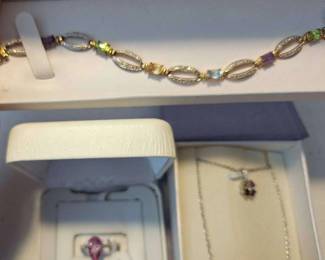 Pretty Colors Ring Necklace And Bracelet