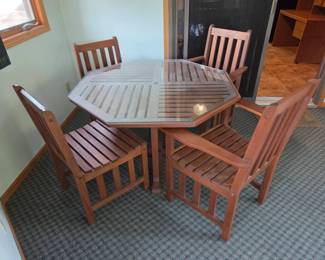 Table with Glass Tabletop and 4 Chairs