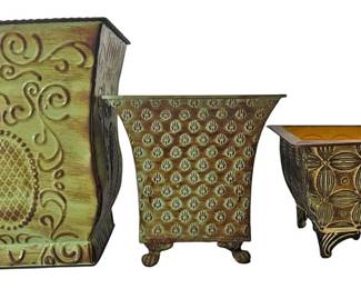 3 Decorative Planters