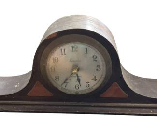 Vintage Lincoln Electric Mantel Clock