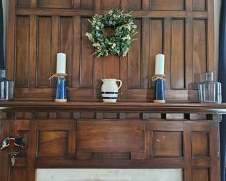 Example of many decorative items