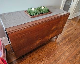 Antique drop leaf that needs refinishing. $300