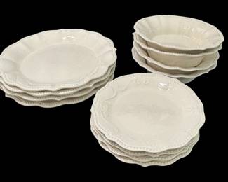 The Pioneer Woman Dishes
