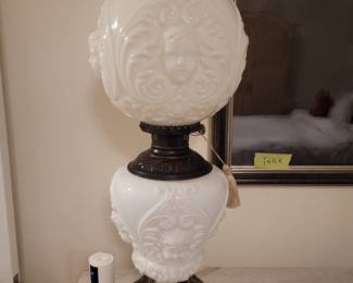 Cherub white glass globe lamp