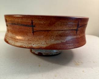 Warren MacKenzie drop rim bowl