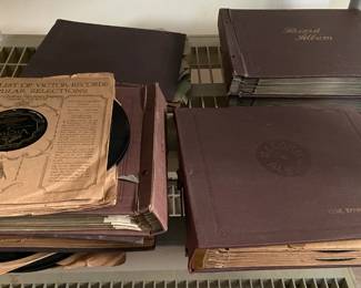 Many 78's for Victrola