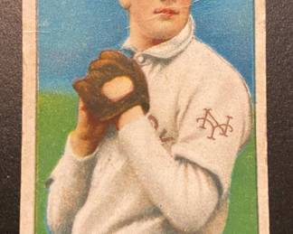 1909-11 T-206 Christy Mathewson (Black Cap)
