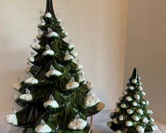  002 Vintage LightUp Ceramic Christmas Tree  Small Ceramic Tree