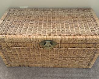 Woven Wicker Toy Chest 