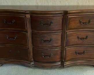 Ethan Allen Dresser 