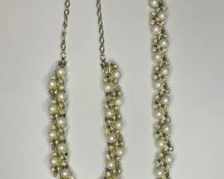 Coro necklace and bracelet set vtg