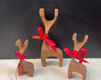 Wood MCM reindeer vtg