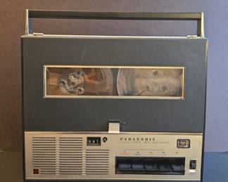 1966 Panasonic RQ-156S Solid State Tape Recorder