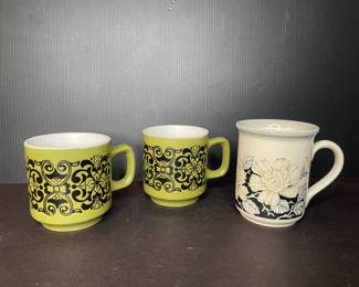 Vintage mugs
