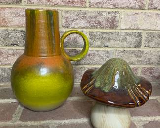 Ceramic Vase stamped Italy & ceramic mushroom vtg