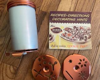 Mirro Dial-A-Cookie press vtg