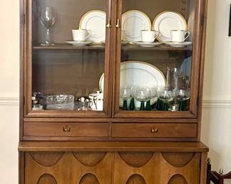 Vtg. MCM Broyhill Brasilia China Cabinet