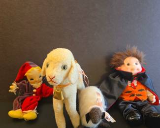 Vtg. Toy's