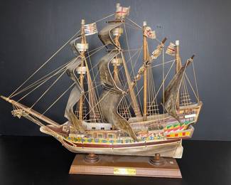 Elizabeth’s Galleon model ship