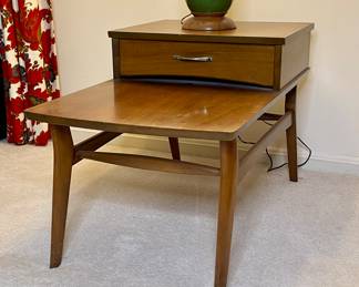 Mersman MCM end table