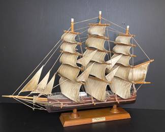 Flying Cloud model ship