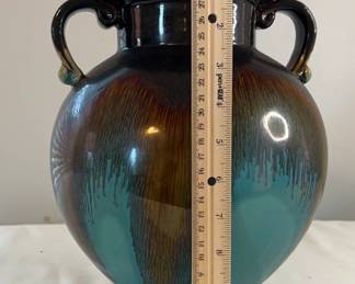 Decorative Pot Decorative pot