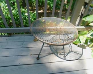 iron Table