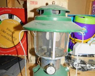 Vintage Coleman Lantern With Original Box