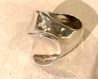 Sterling abstract ring 