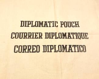 Large canvas Diplomatic Pouch