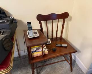 Telephone desk