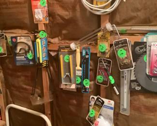 Lots of different tools and items.