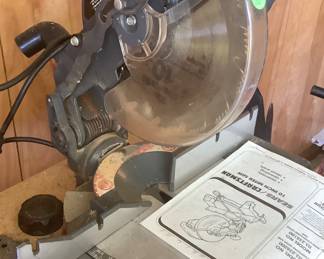 Table skill saws.