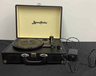 Byron Statics Record Player 