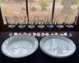 Onyx Dinnerware Set 