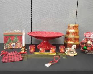 Red Gold Xmas Decor