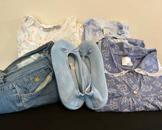 Womens Size 18  2X Clothing