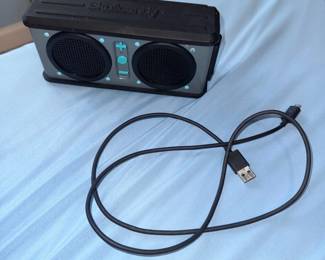 Skull Candy Bluetooth Speaker