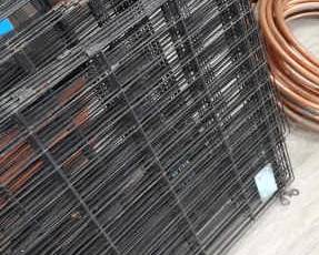 Black ECoat Exercise Pen 4 Dogs 