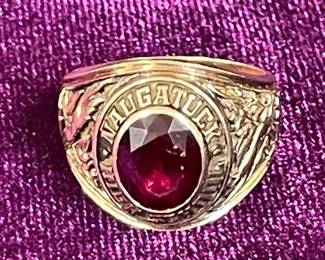 13.2g 10K Vintage Class Ring