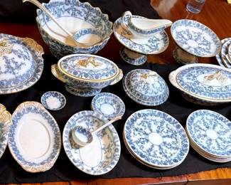 W.T. Copeland and sons vast collection of fine China