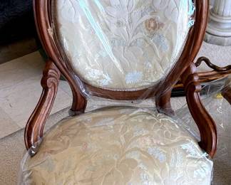 Victorian Cameo Back Chair