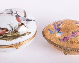 Lot 141 Egg Shaped Porcelain