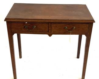 Lot 605 SemiAntique Amer. side table