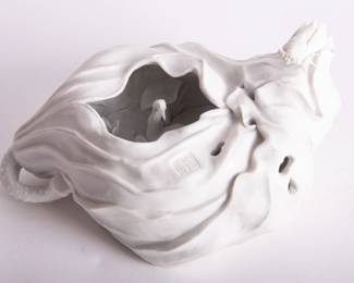 Lot 466 Chinese Porcelain Sculpture